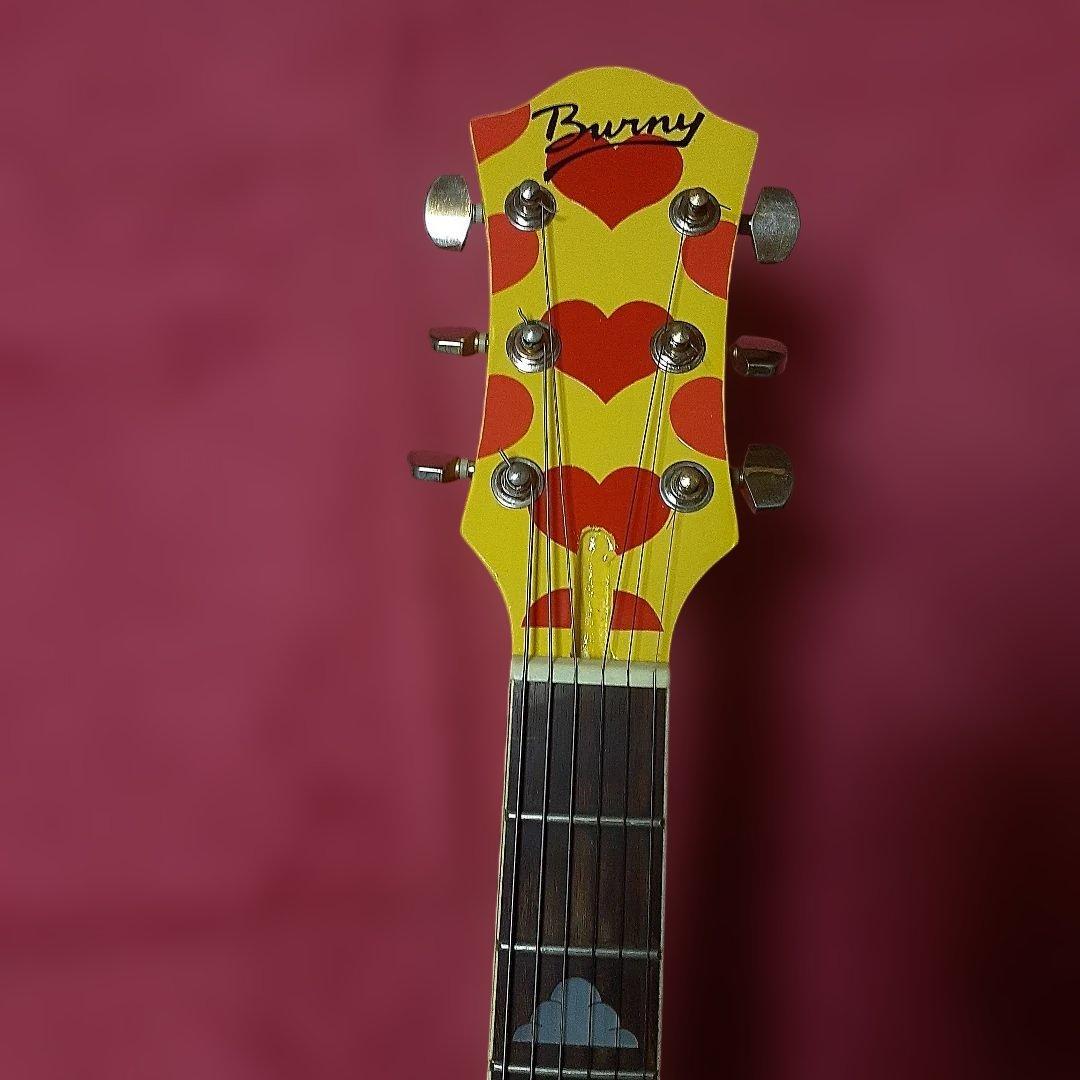 【良・美品】イエローハート風ペイント・hideモデル。モッキンバードエレキギター