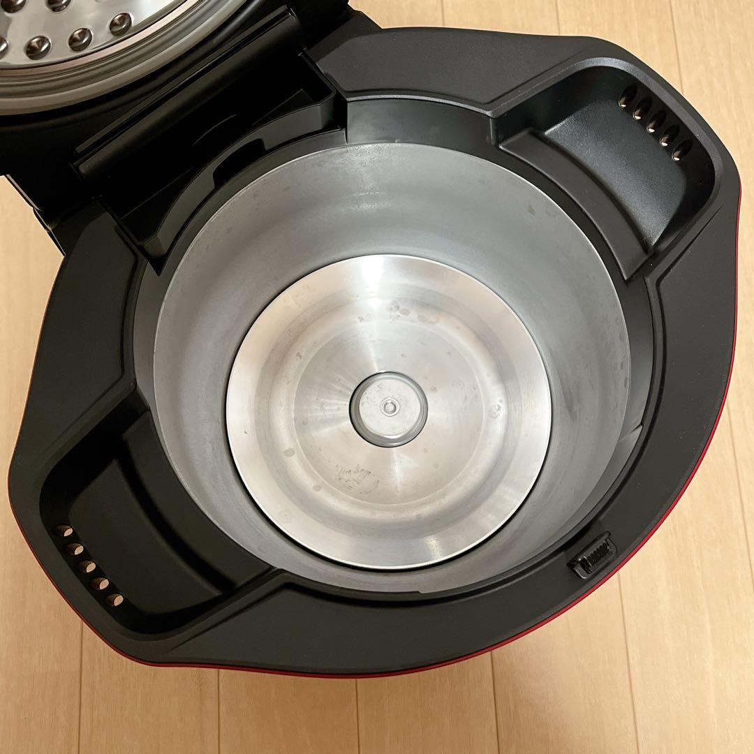 ６回程度の使用　ホットクック　KN-HW24G-R 水なし自動調理鍋　2.4L