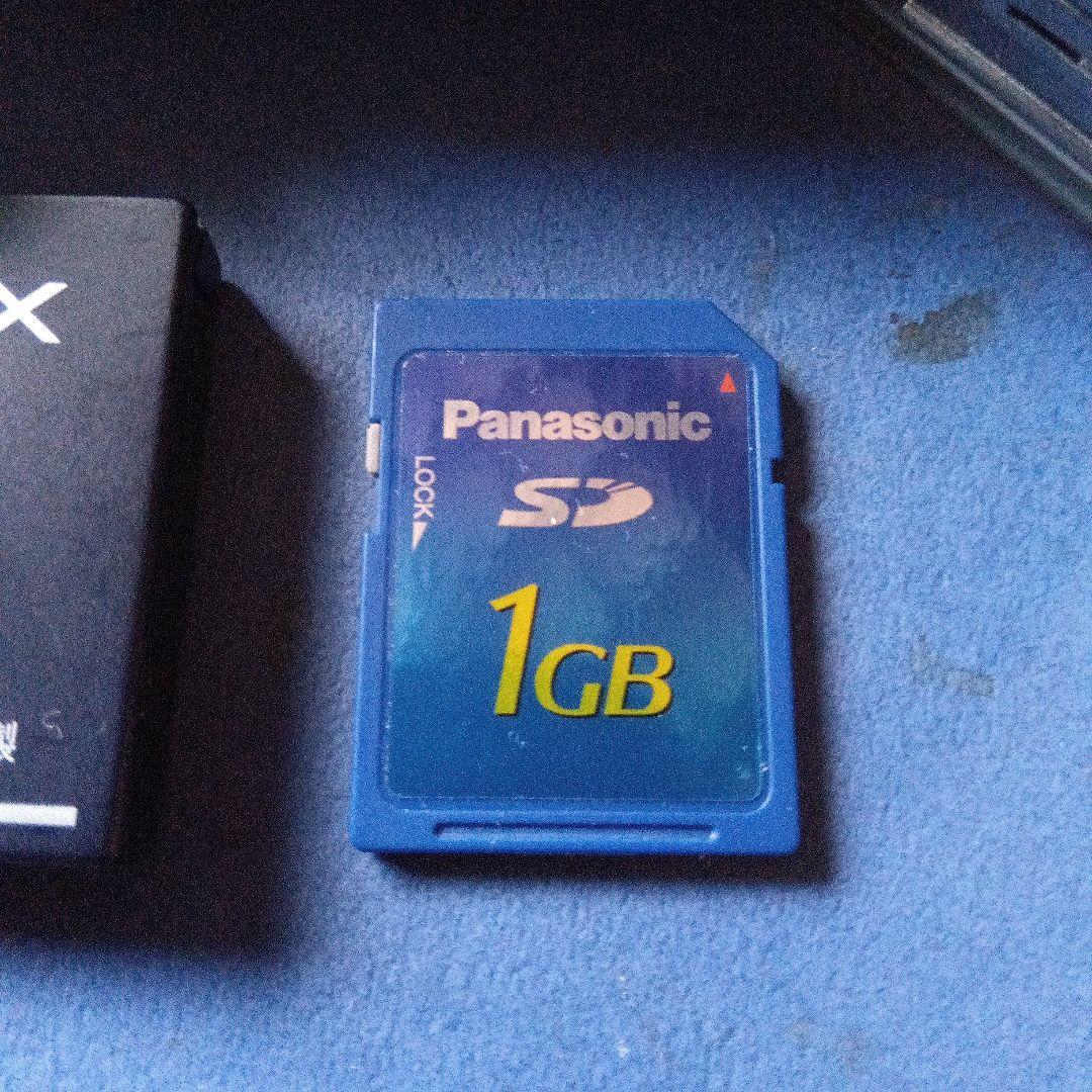 Panasonic LUMIX デジタルカメラ 10メガピクセル FX35