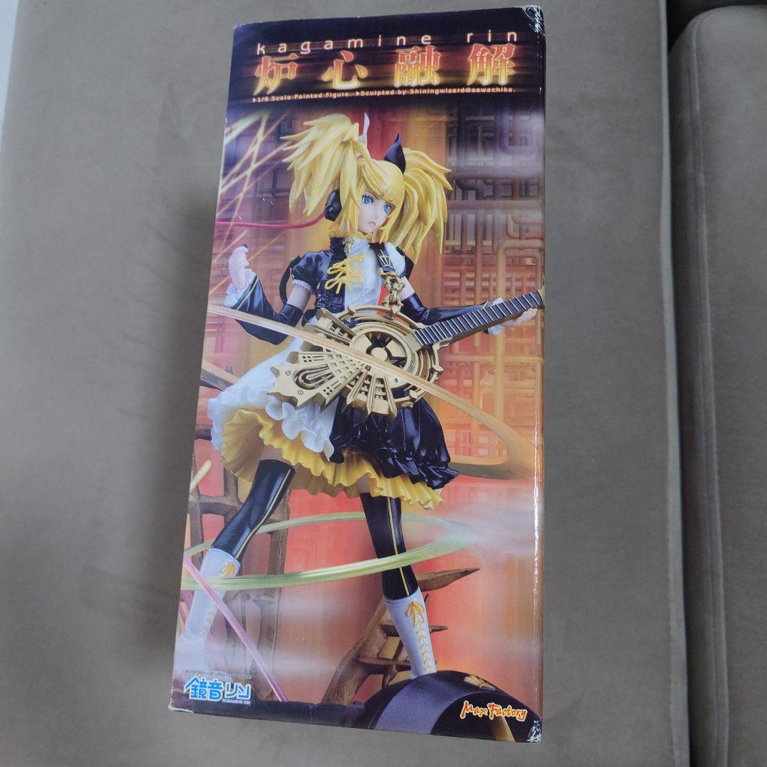 【送料込】鏡音リン 炉心融解 1/8 フィギュア【匿名配送】