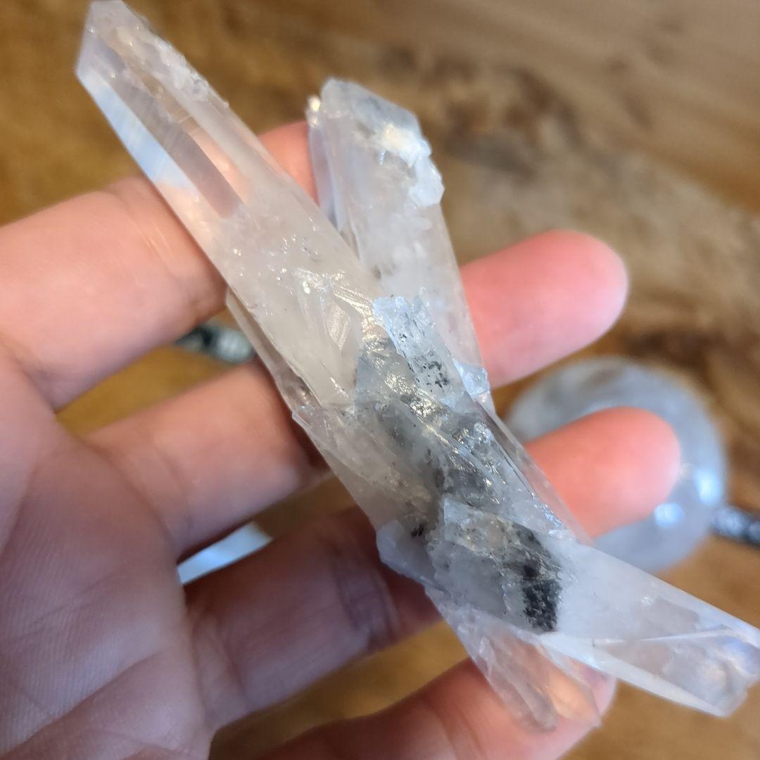 水晶球 ブラックルチルクォーツ クラスター ヒマラヤ水晶