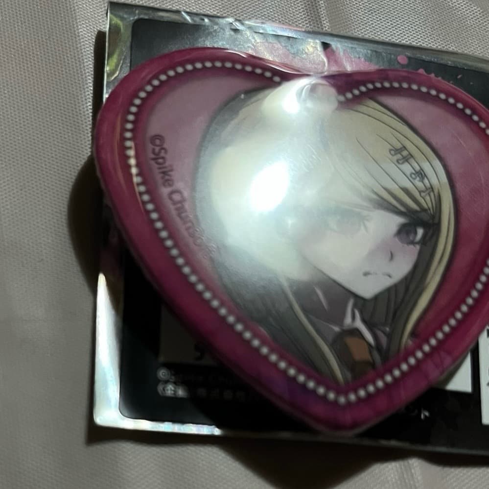 ダンガンロンパ 赤松楓 テレ顔ハート缶バッジ