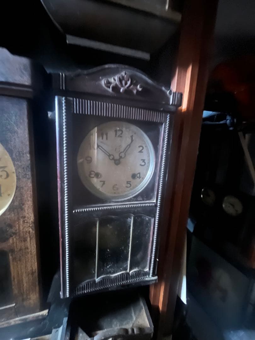 ゼンマイ掛け時計、ゼンマイ振り子時計、飛球製造掛け時計、昭和32年頃 68年前