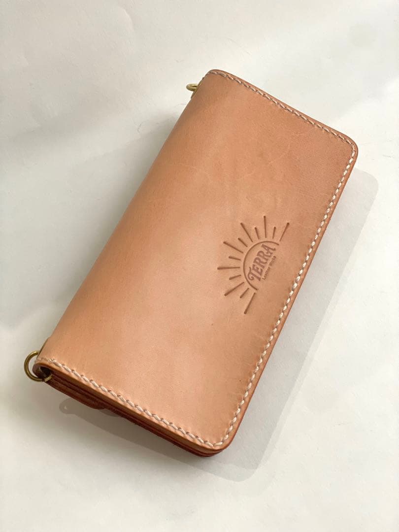 ショルダーロングトラッカーウォレット｜三層タイプ｜本革（牛革）ヌメ革 ×真鍮金具