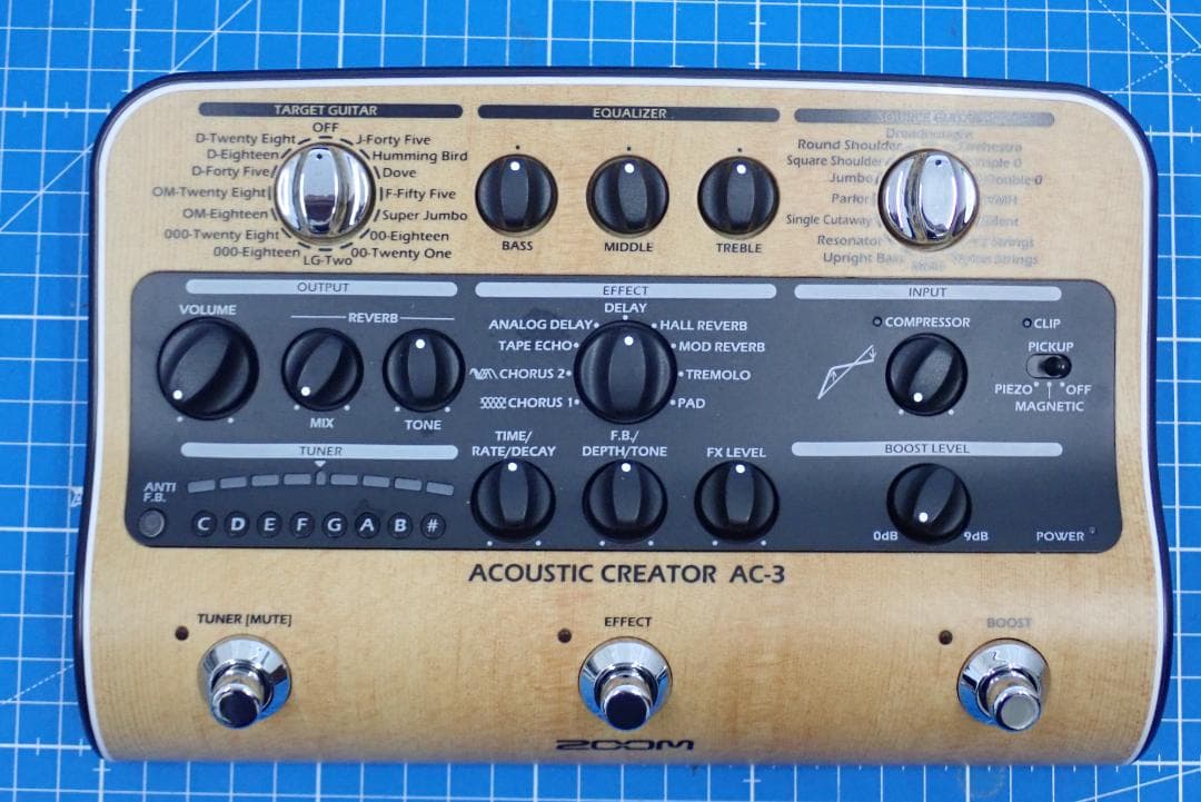 ZOOM AC-3 CREATORアコースティックギター用エフェクター