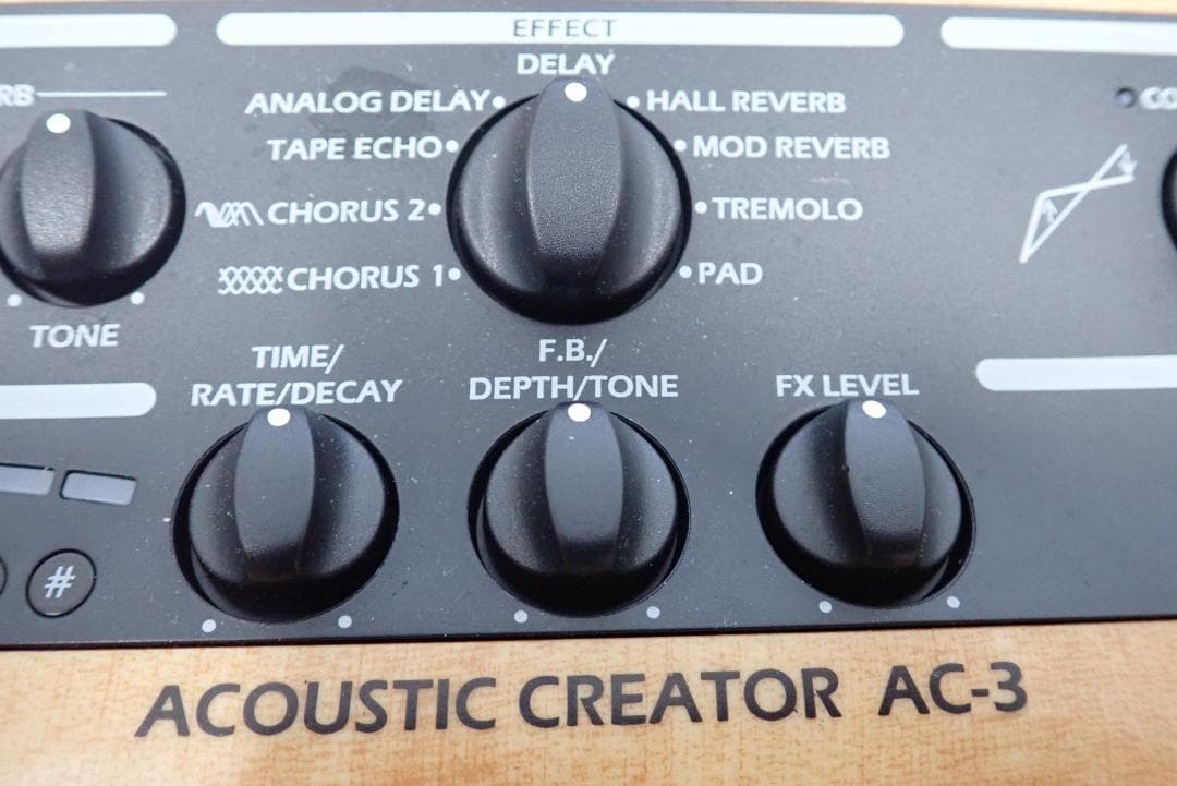 ZOOM AC-3 CREATORアコースティックギター用エフェクター