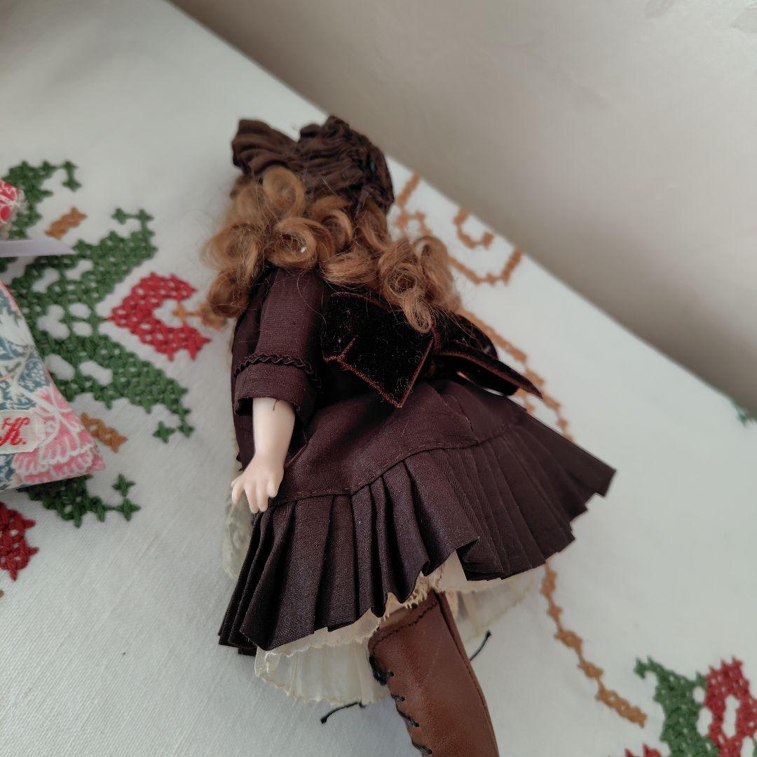 作家リプロ　19センチの　お洒落ドール