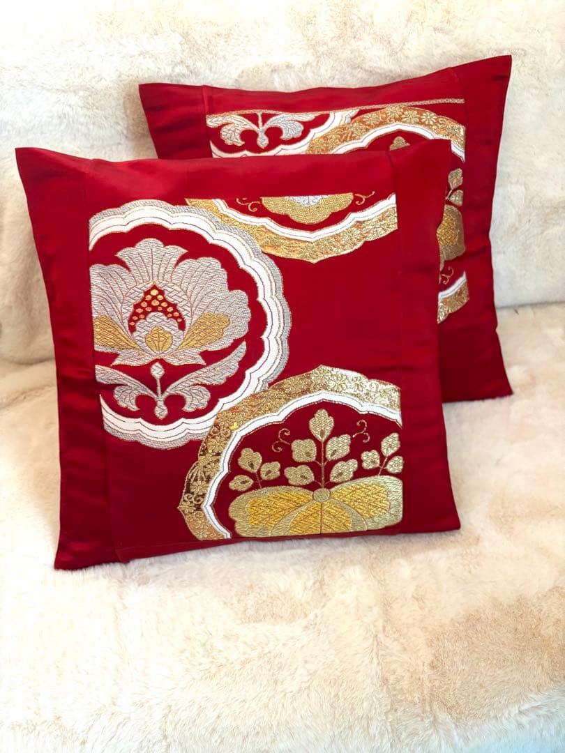 3098豪華な刺繍から作った正絹クッションカバー 2枚セットお正月、プレゼントに