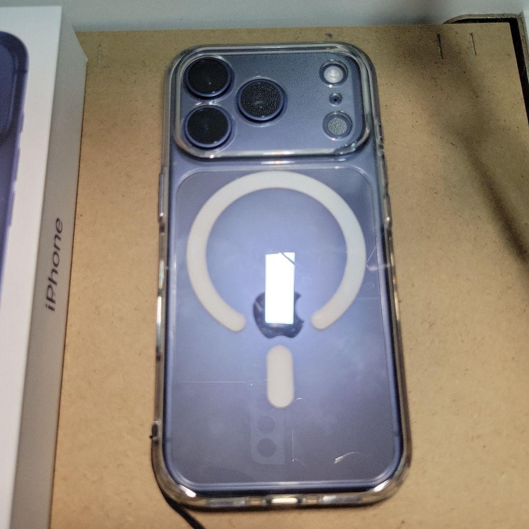 iPhone17Pro　本体及びケースなどセット
