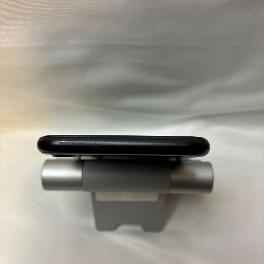 SIMフリー iPhone SE 第2世代 128GB SE2 バッテリー100