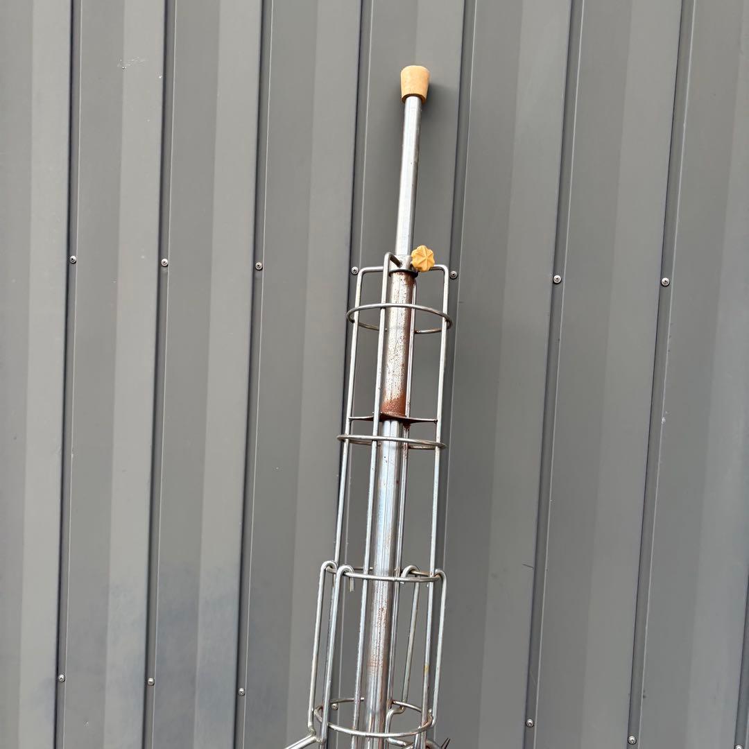 D壁② 昭和レトロ 回転式 ハンガーラック 金属製 店舗什器 アーム付き 業務用