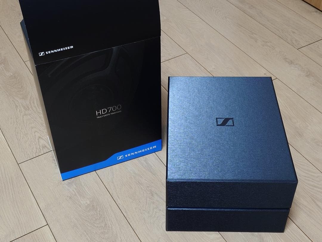 Sennheiser HD700 ヘッドフォン