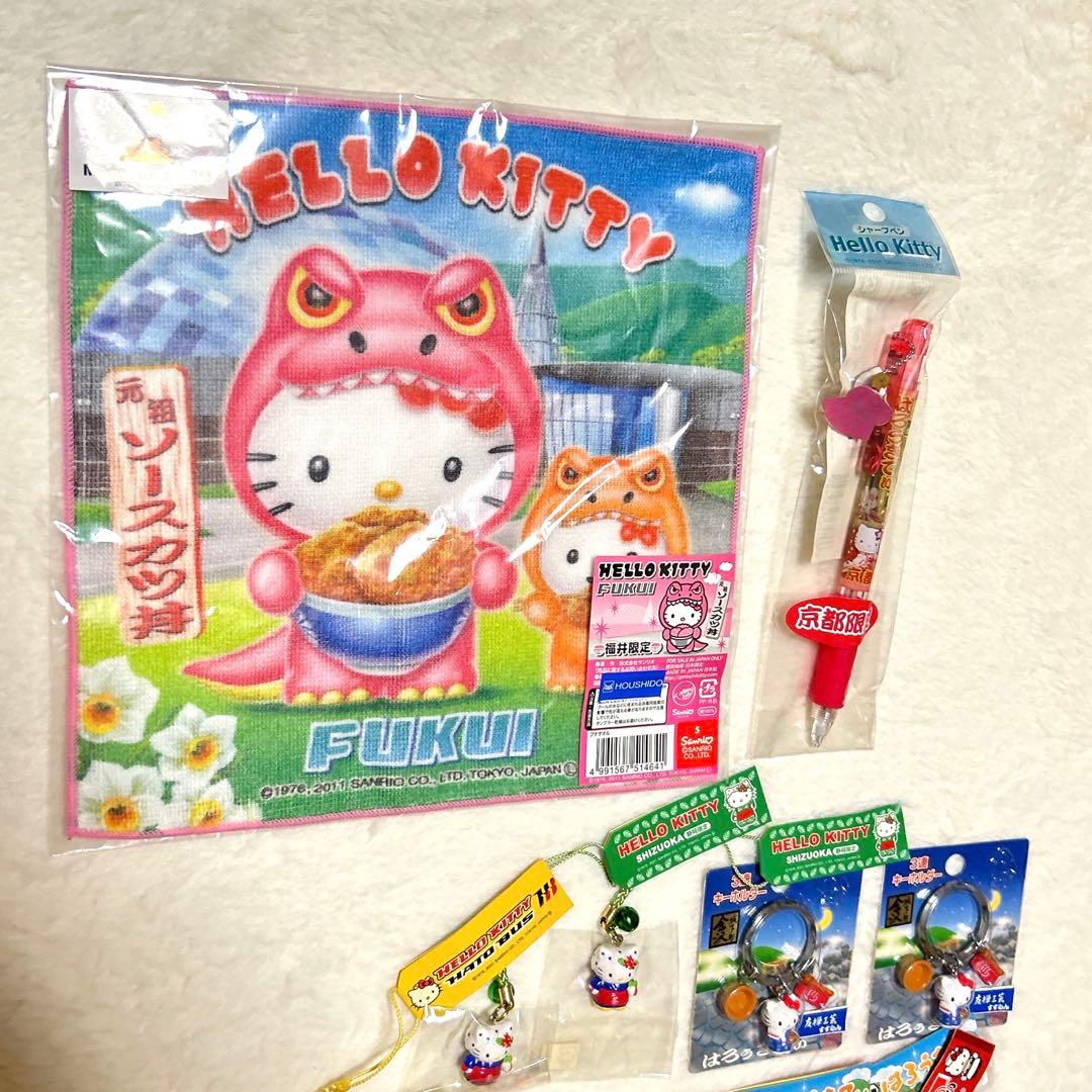 新品未使用　ハローキティ　ご当地ストラップ　ハンカチ　シャーペン　まとめ売り