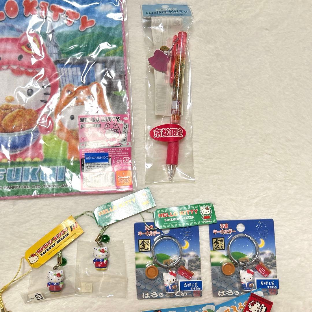 新品未使用　ハローキティ　ご当地ストラップ　ハンカチ　シャーペン　まとめ売り
