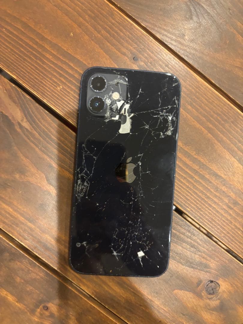 iPhone 12 ブラック 本体 ジャンク品