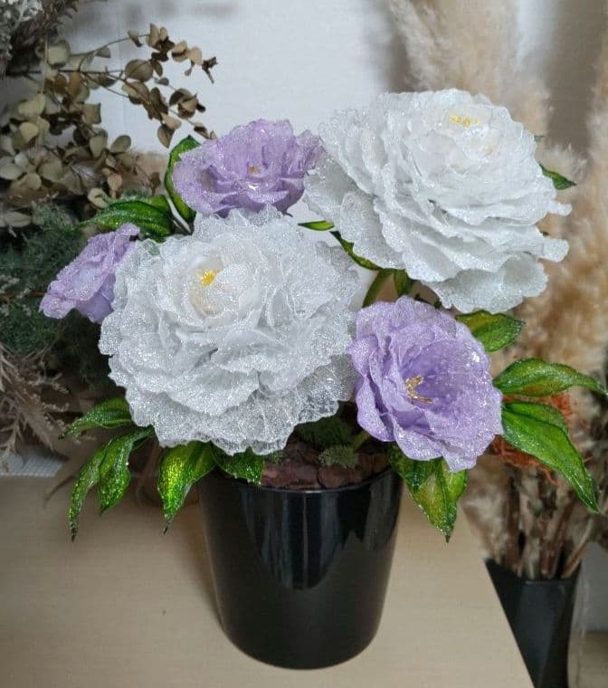 芍薬のアレンジメント　　　アメリカンフラワー　（ディップフラワー）