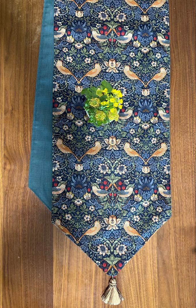 モリス　テーブルランナー　手作り　市販品2m(〜¥26000）