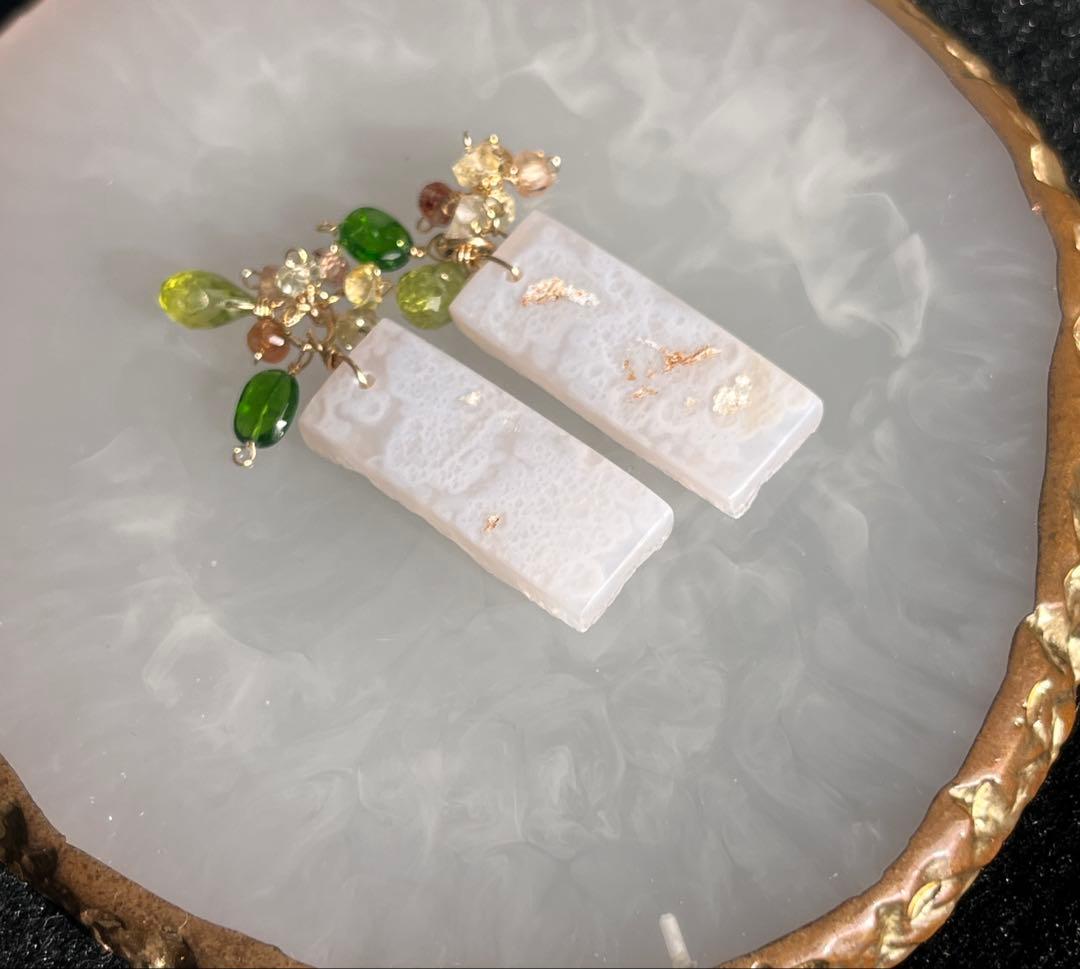 14kgfドゥルージーアゲートのピアス です