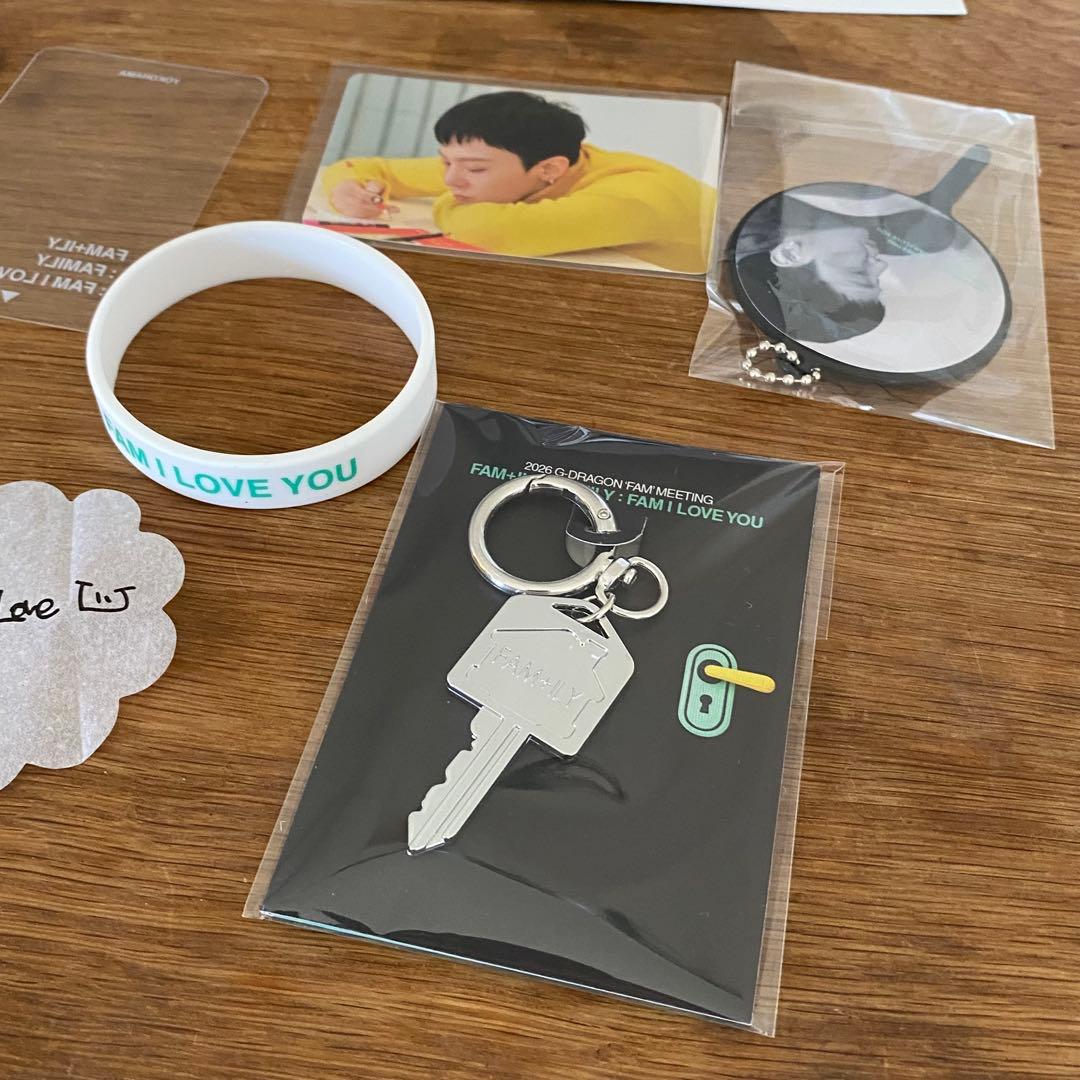 G-DRAGON ファンミ 日本　2/15 ジヨン　入場特典 全て未開封