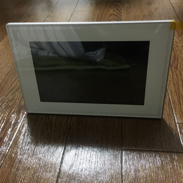 デジタルフォトフレーム　Pioneer HF-A705-W