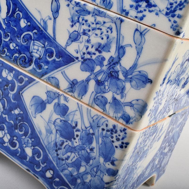 瀬戸焼　古瀬戸　染付　青山安次郎製画　花鳥文　四段重箱　F　R9572