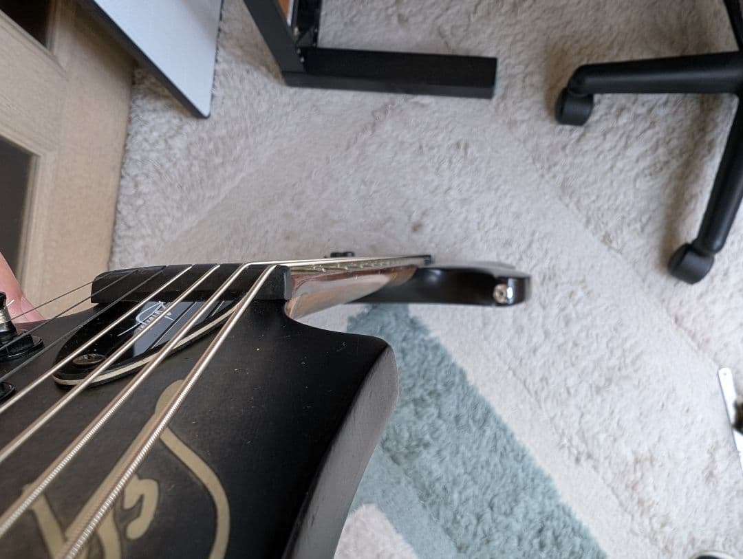 7弦エレキギター