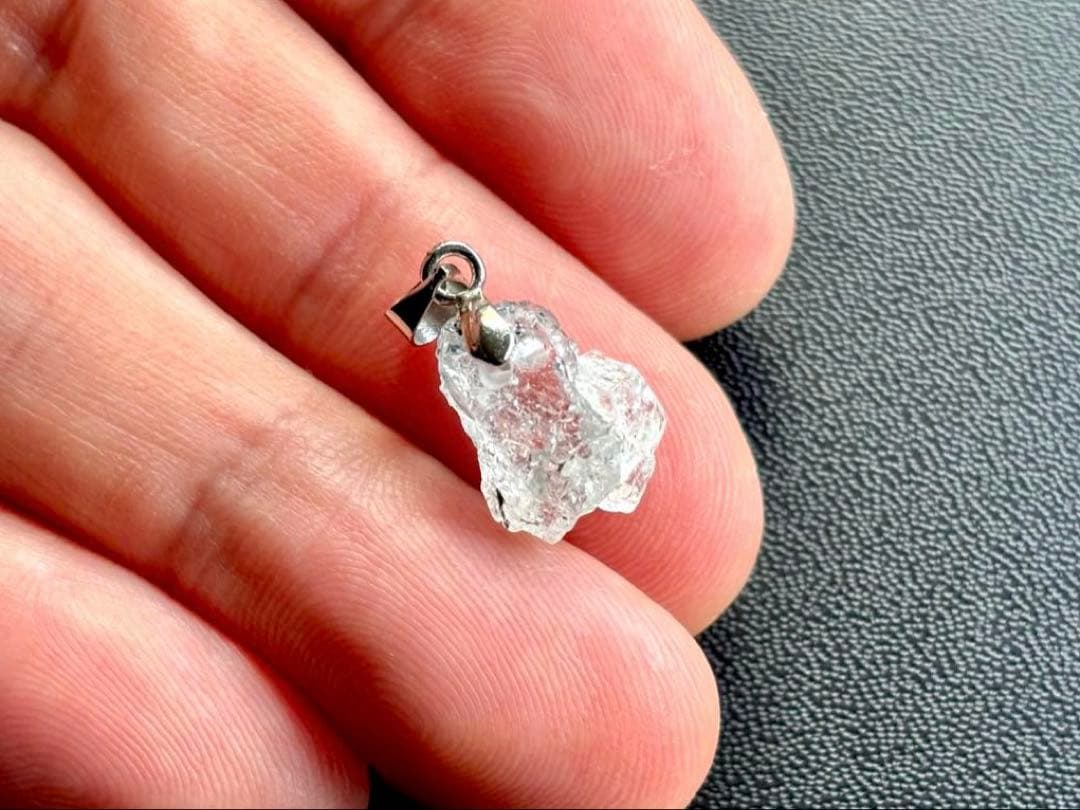 夢幻品質　世界最高峰のエネルギー　奇跡のトランスペアレントロシアンフェナカイト
