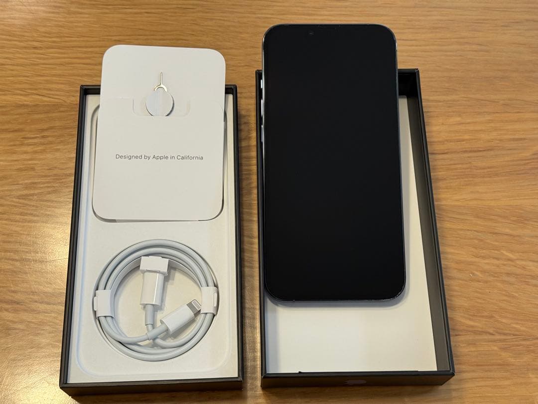 海外版 iPhone13Pro 256GB 青シエラブルー