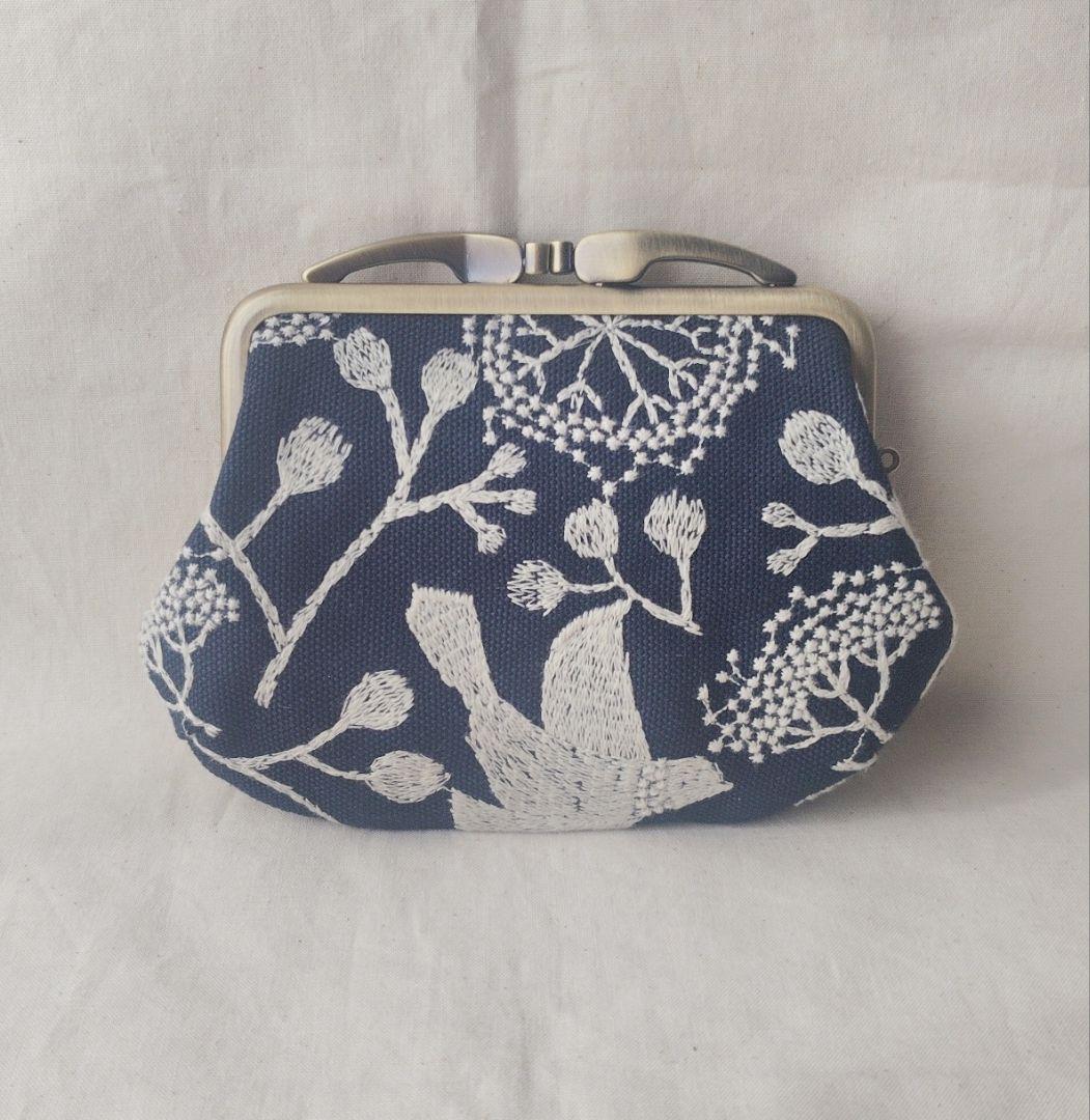 点と線模様製作所 bird garden（ネイビー）親子がま口 キツネ 財布