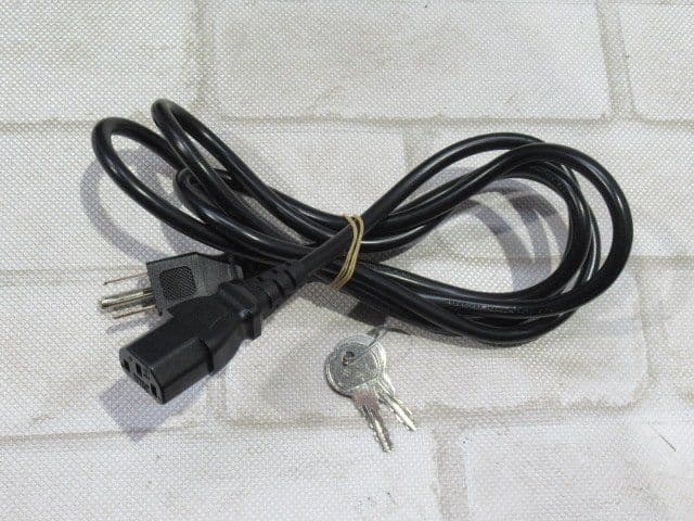 サーバー PRIMERGY TX1320 M4