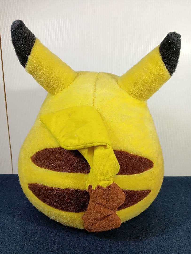 ピカチュウ ぬいぐるみ  ポケットモンスター ポケモン