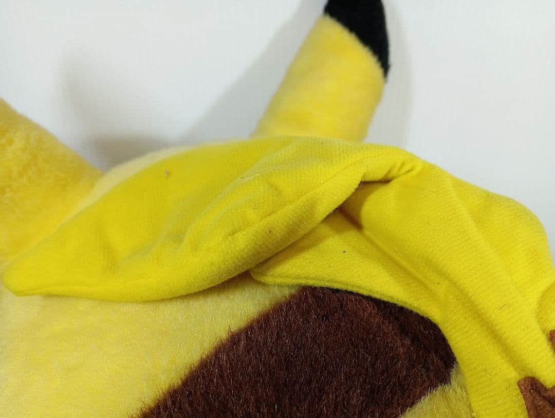 ピカチュウ ぬいぐるみ  ポケットモンスター ポケモン