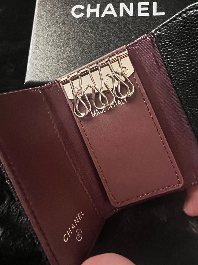 CHANEL ノベルティ キャビアスキン キーケース