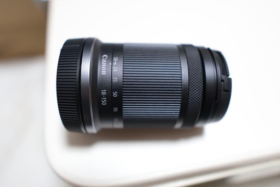 Canon RF18-150mm F3.5-6.3ズームレンズ最安値