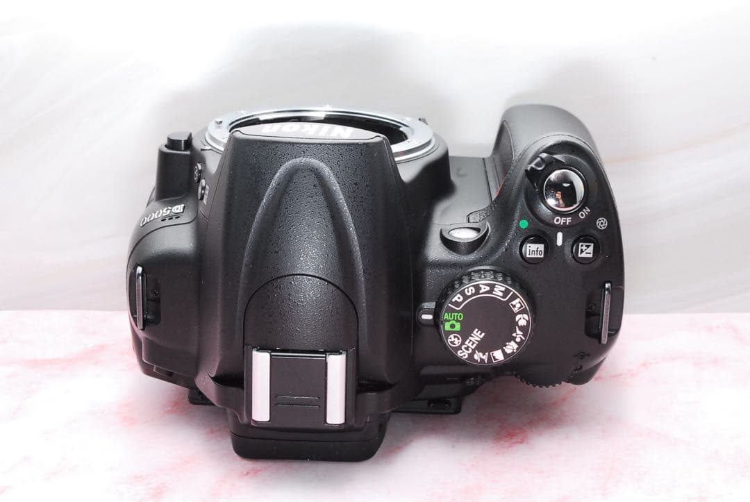 入門モデル✨Nikon D5000✨ダブルレンズ✨一眼レフ✨ニコン