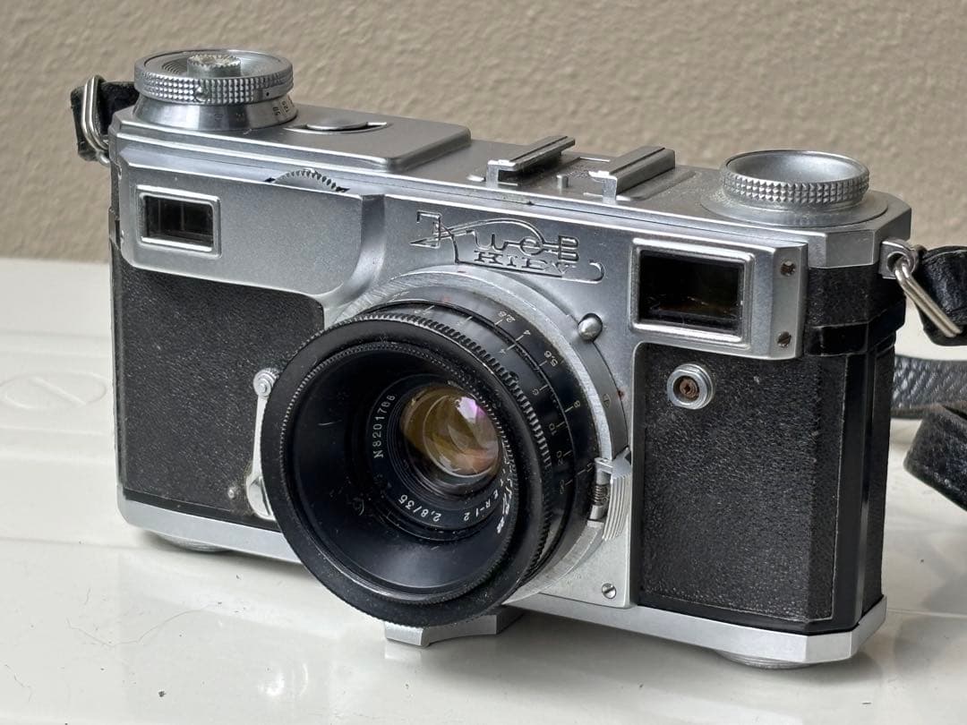 Jupiter12（35mm f2.8 CONTAX外爪） ＋ KIEV4a