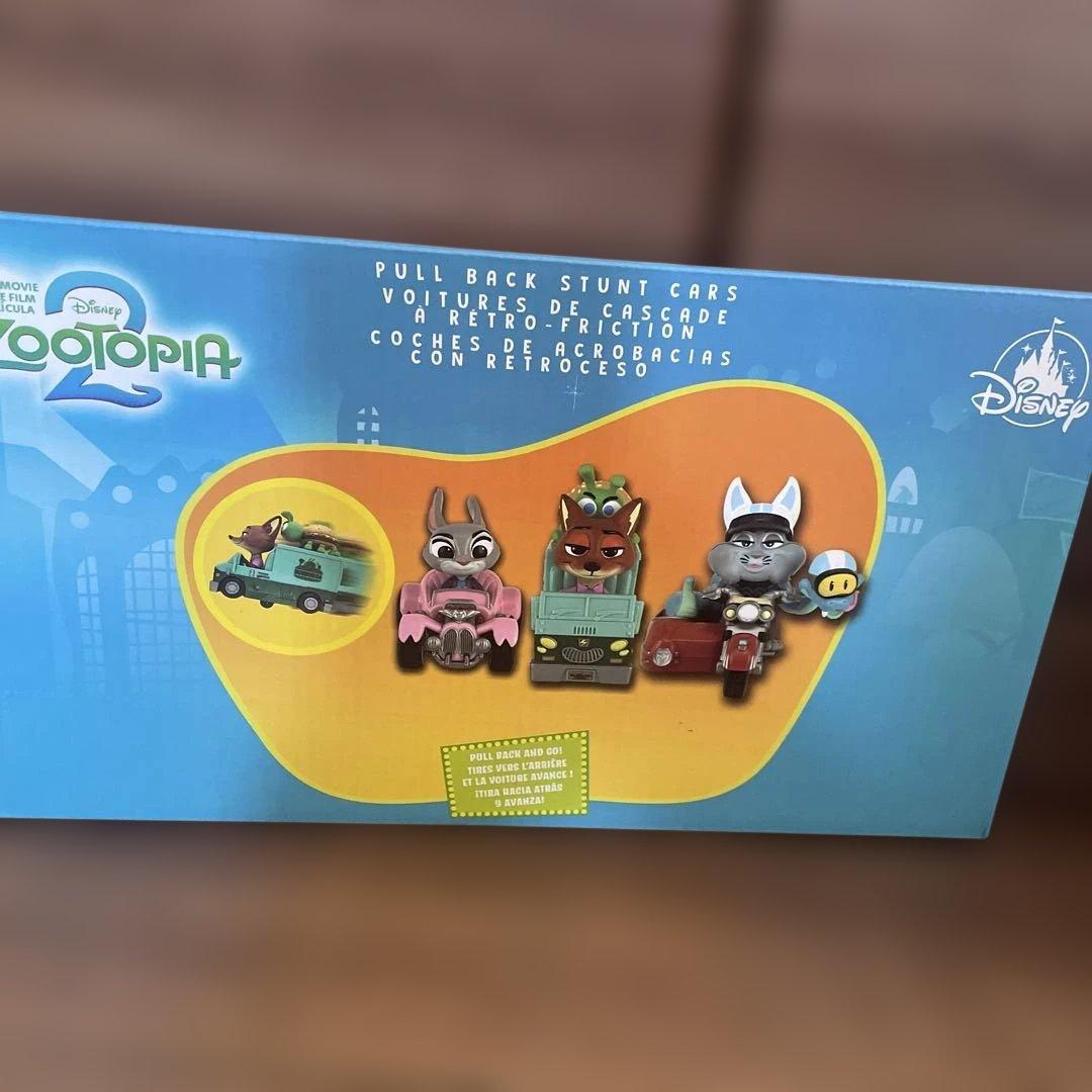 ズートピア2 プルバックカー　セット　フィギュア　ディズニーストア　パウバート