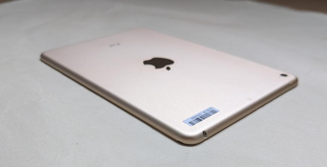 iPad mini4 128GB シルバー 指紋認証対応モデル ミニ 第4世代