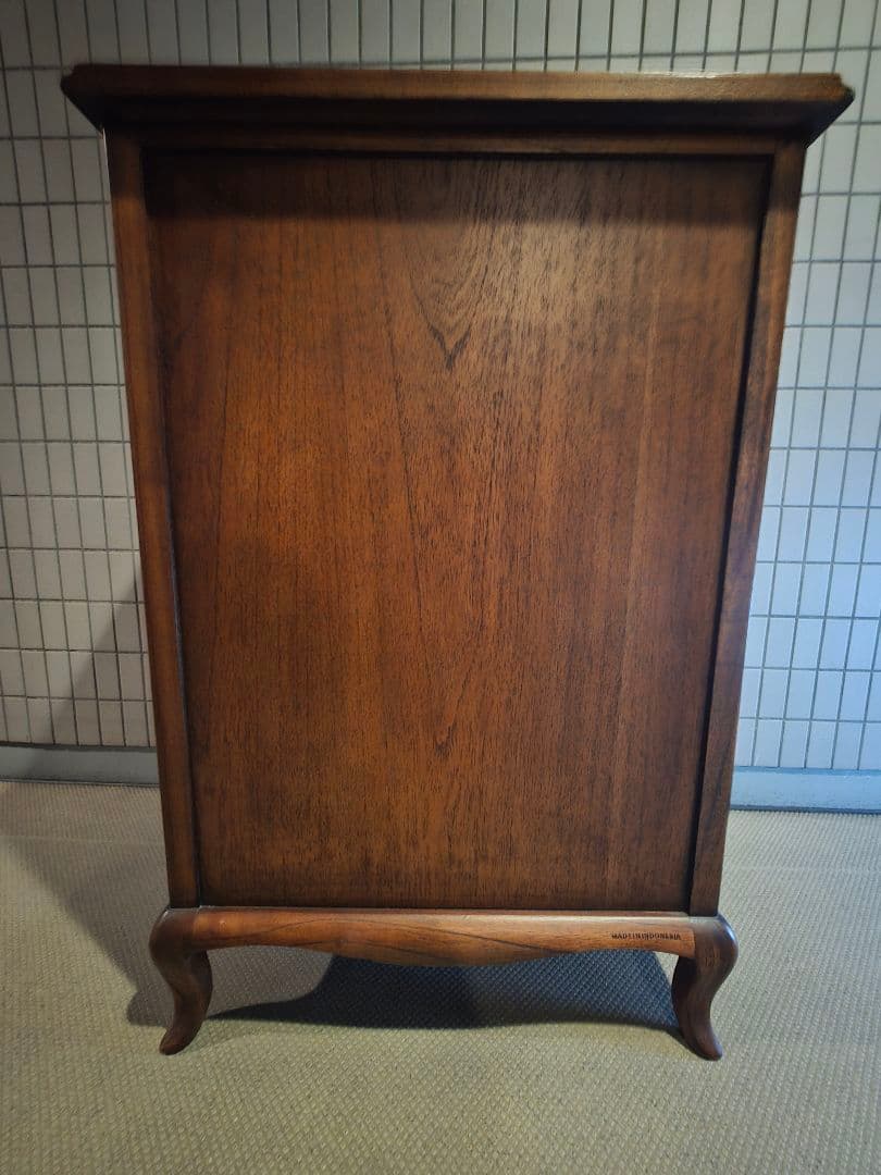 天然木　ダークブラウン　チェスト 5引き出し　猫足　　リビングチェスト