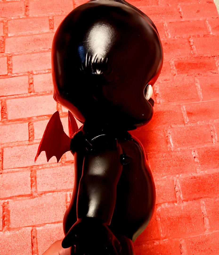 大きいキューピー人形フィギュア　ドロヘドロ　ヴィヴィアン　悪魔面白雑貨