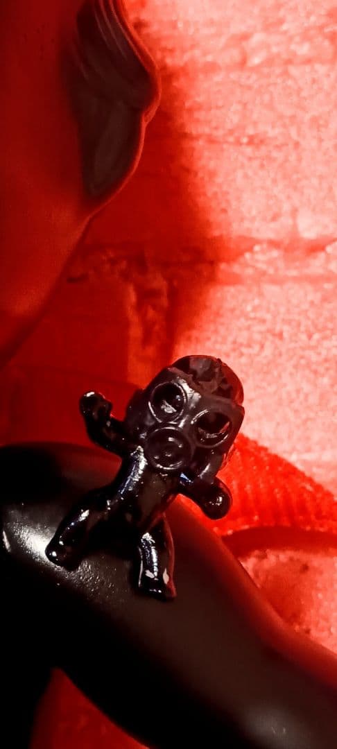 大きいキューピー人形フィギュア　ドロヘドロ　ヴィヴィアン　悪魔面白雑貨