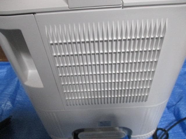 送料無料　shark ハンディークリーナー CS150JAE　シャーク掃除機