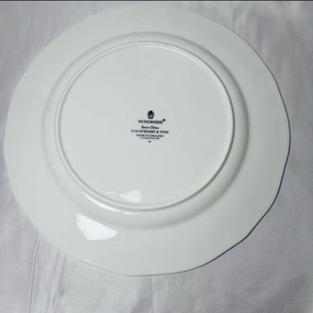 【廃盤、レア】ウェッジウッド 黒壺 ストロベリーバイン 食器セット 5点 新品