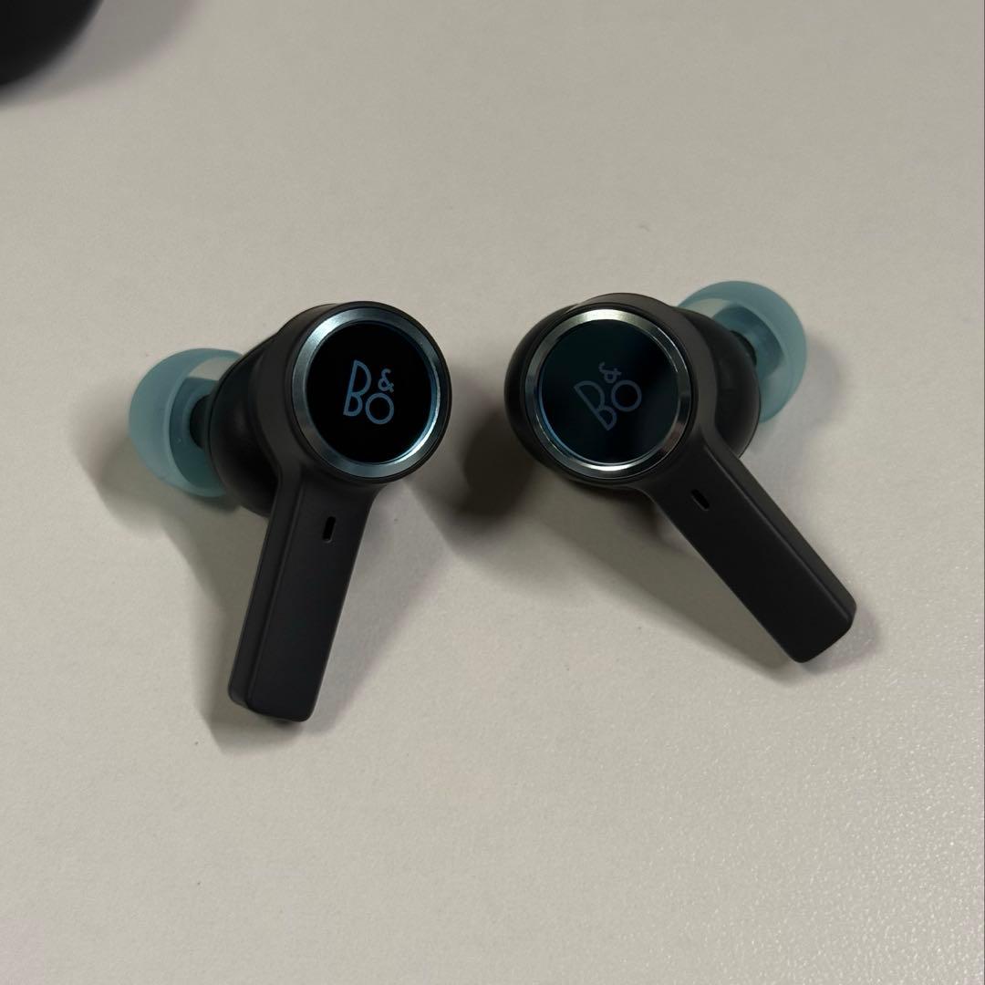 Bang and Olufsen Beoplay EX ワイヤレスイヤホン