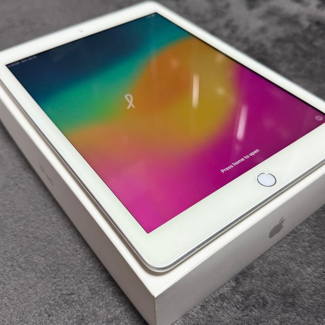 T*様 【極美品】Apple iPad 第6世代 Wi-Fiモデル 32GB