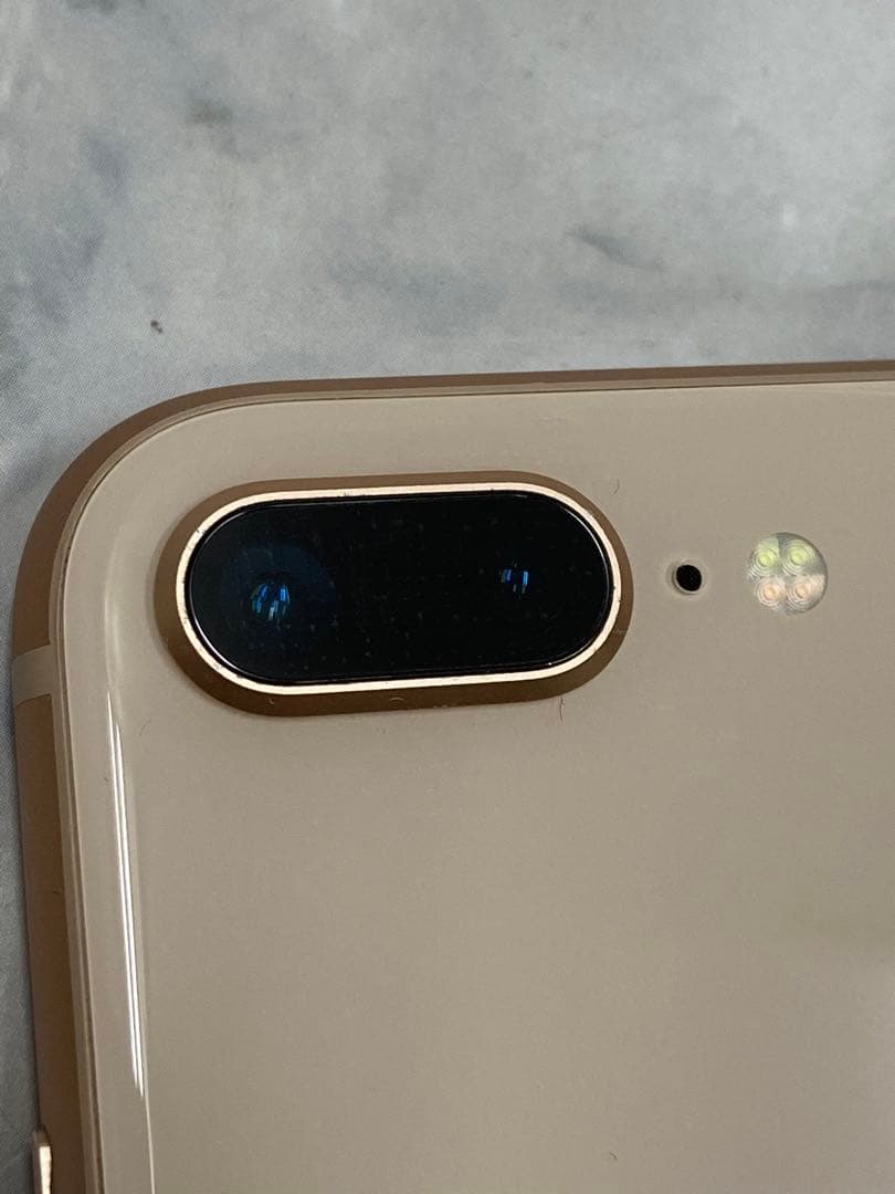 iPhone 8 Plus 64GB ピンクカラー