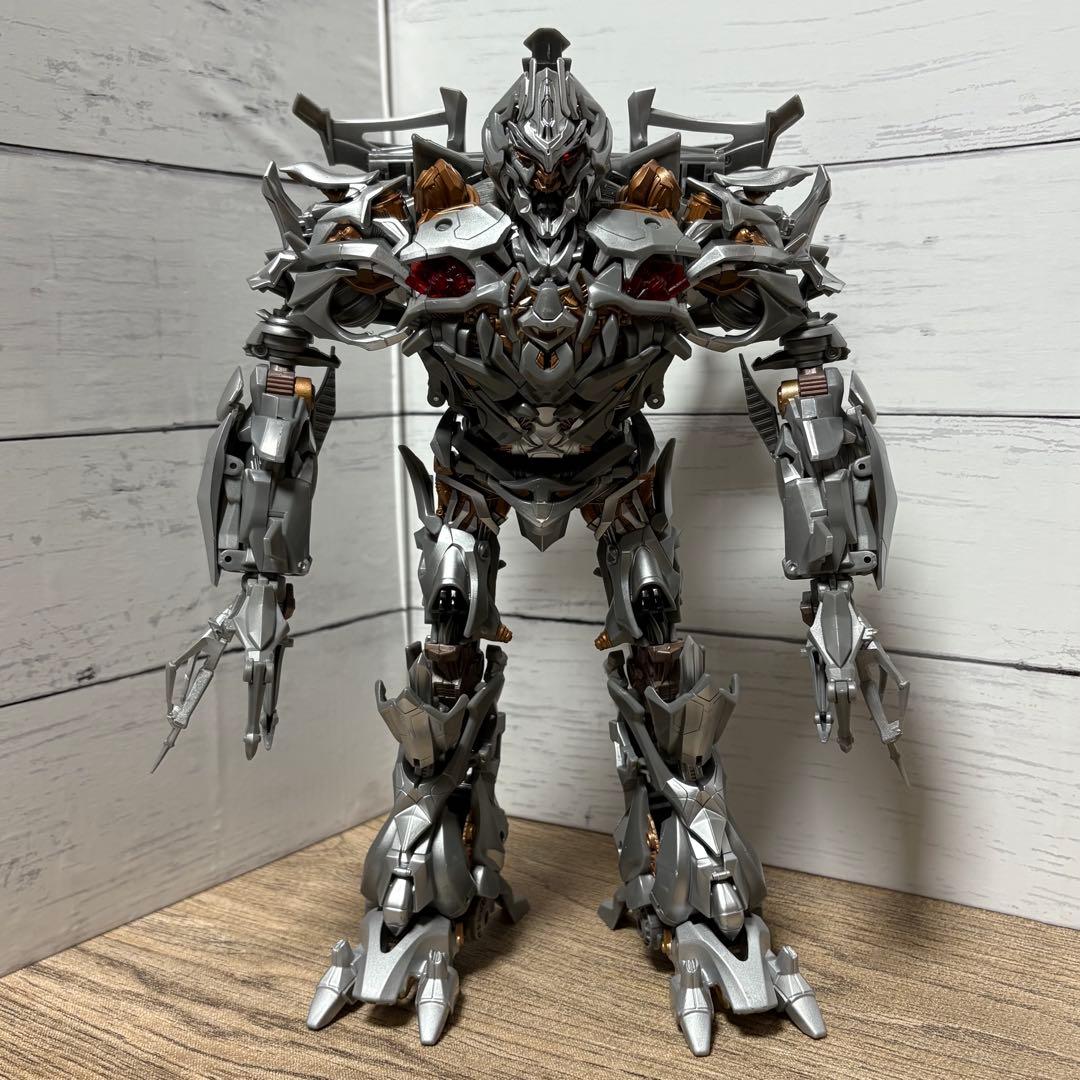 MPM-8 メガトロン マスターピース トランスフォーマー