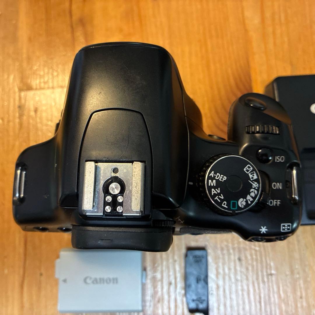 【動作品】EOS Kiss X2 バッテリー1個＋充電器付※ワンオーナー