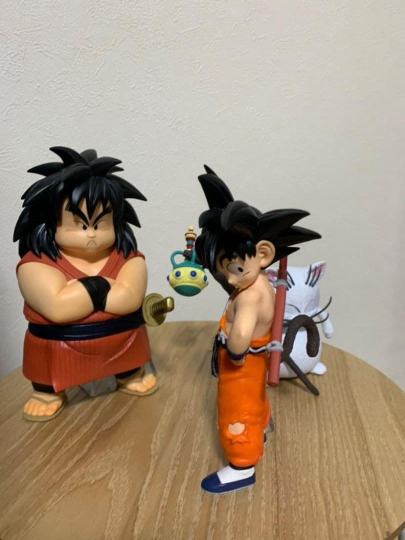 ドラゴンボール ヤジロベー 孫悟空 　カリン