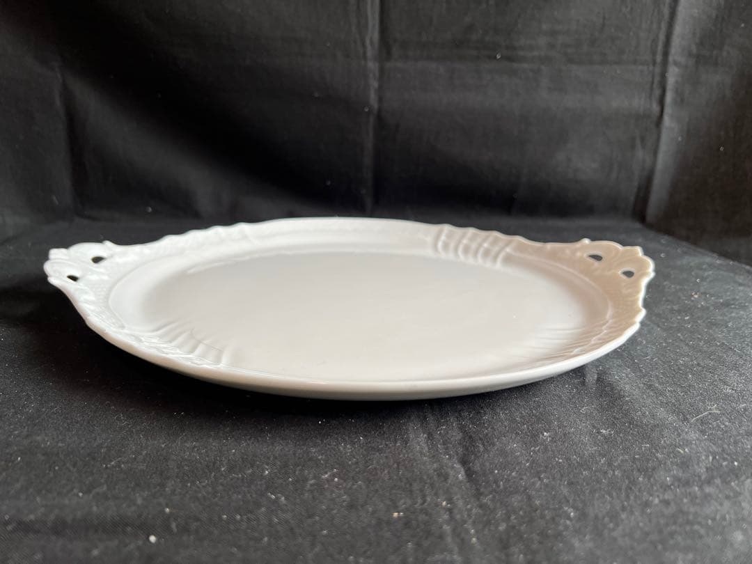 リチャードジノリ　ベッキオホワイト　ケーキトレイ　①